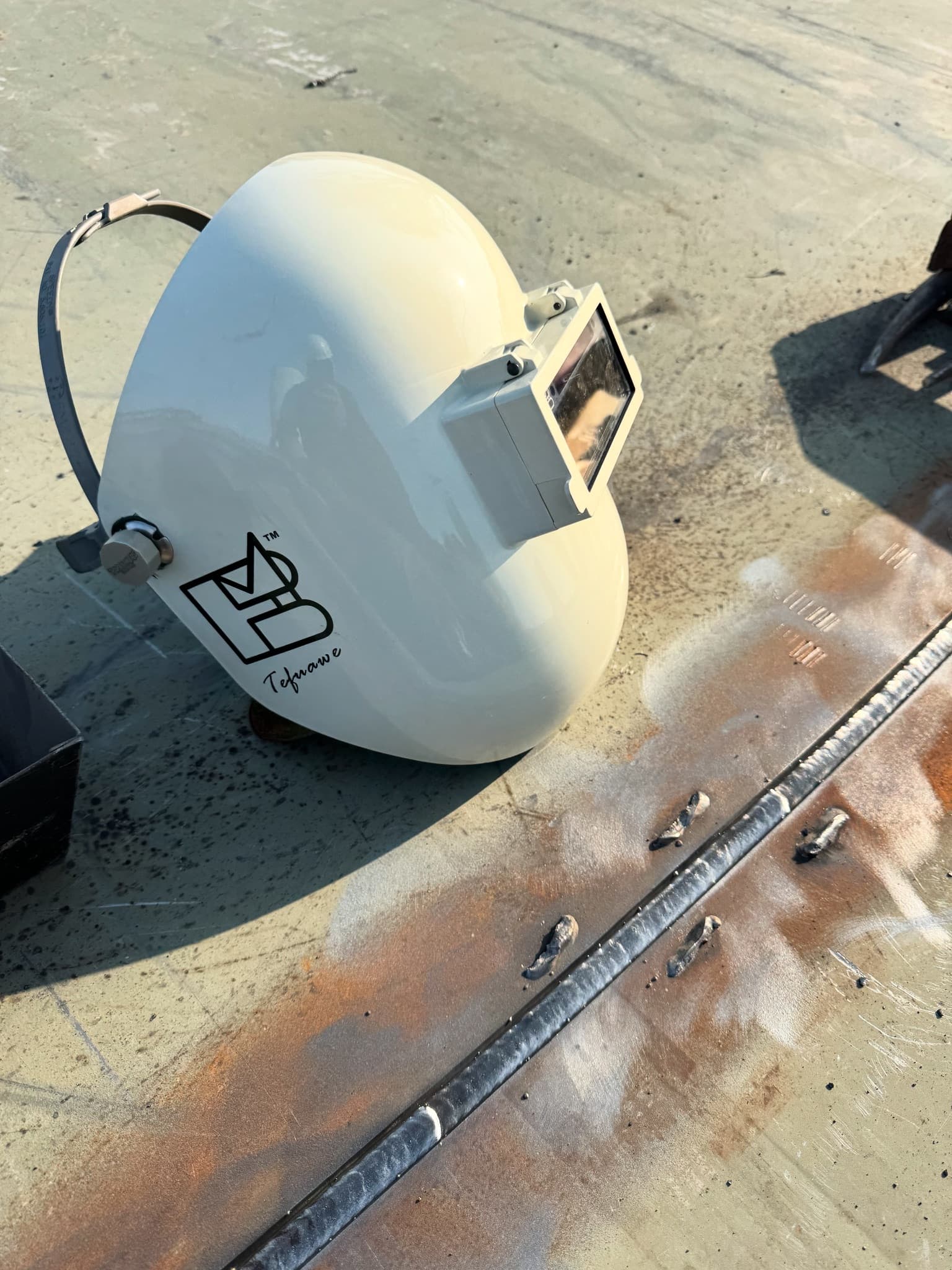 Professional welding helmet