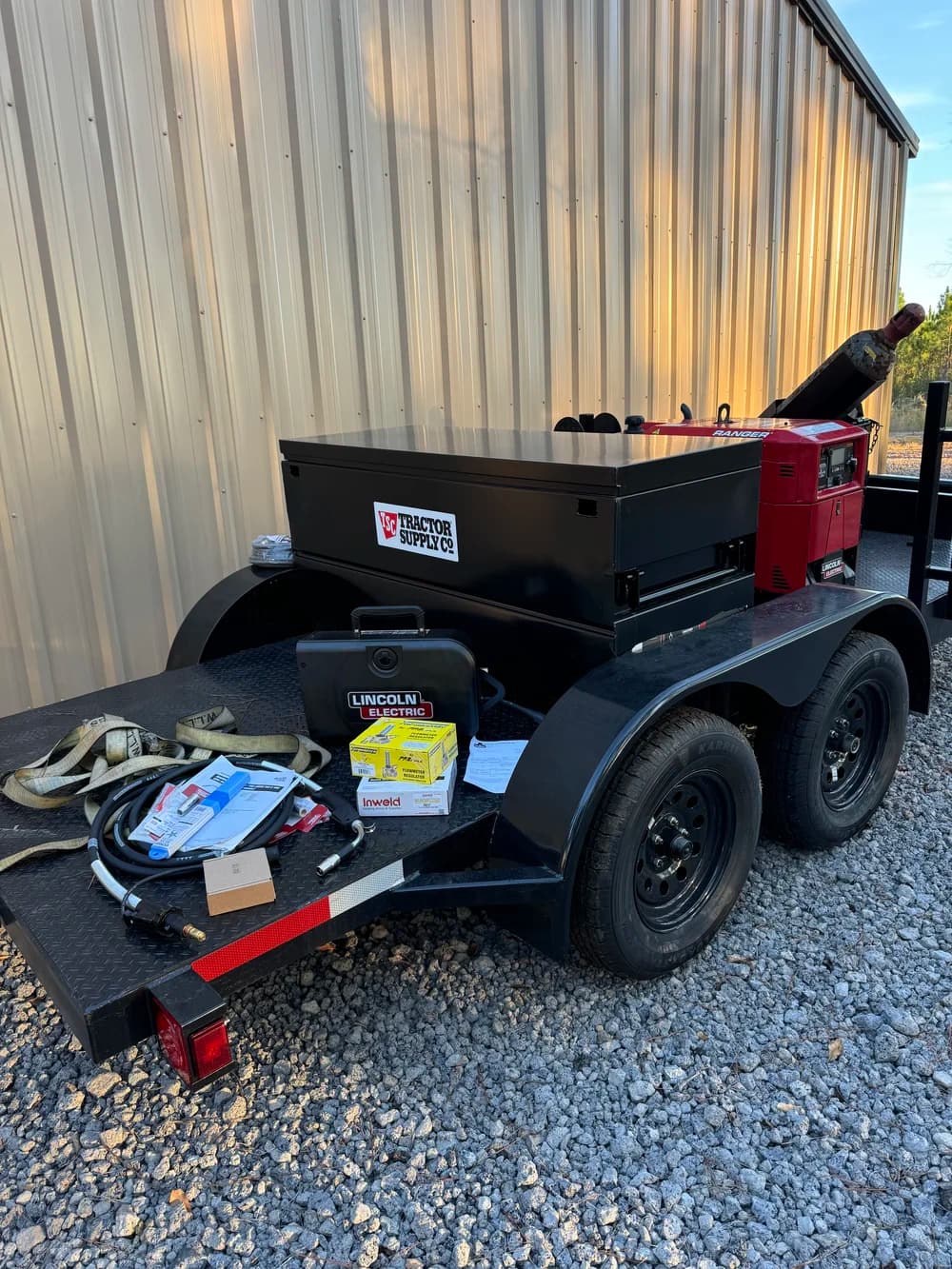 DJN Services mobile welding crew at work